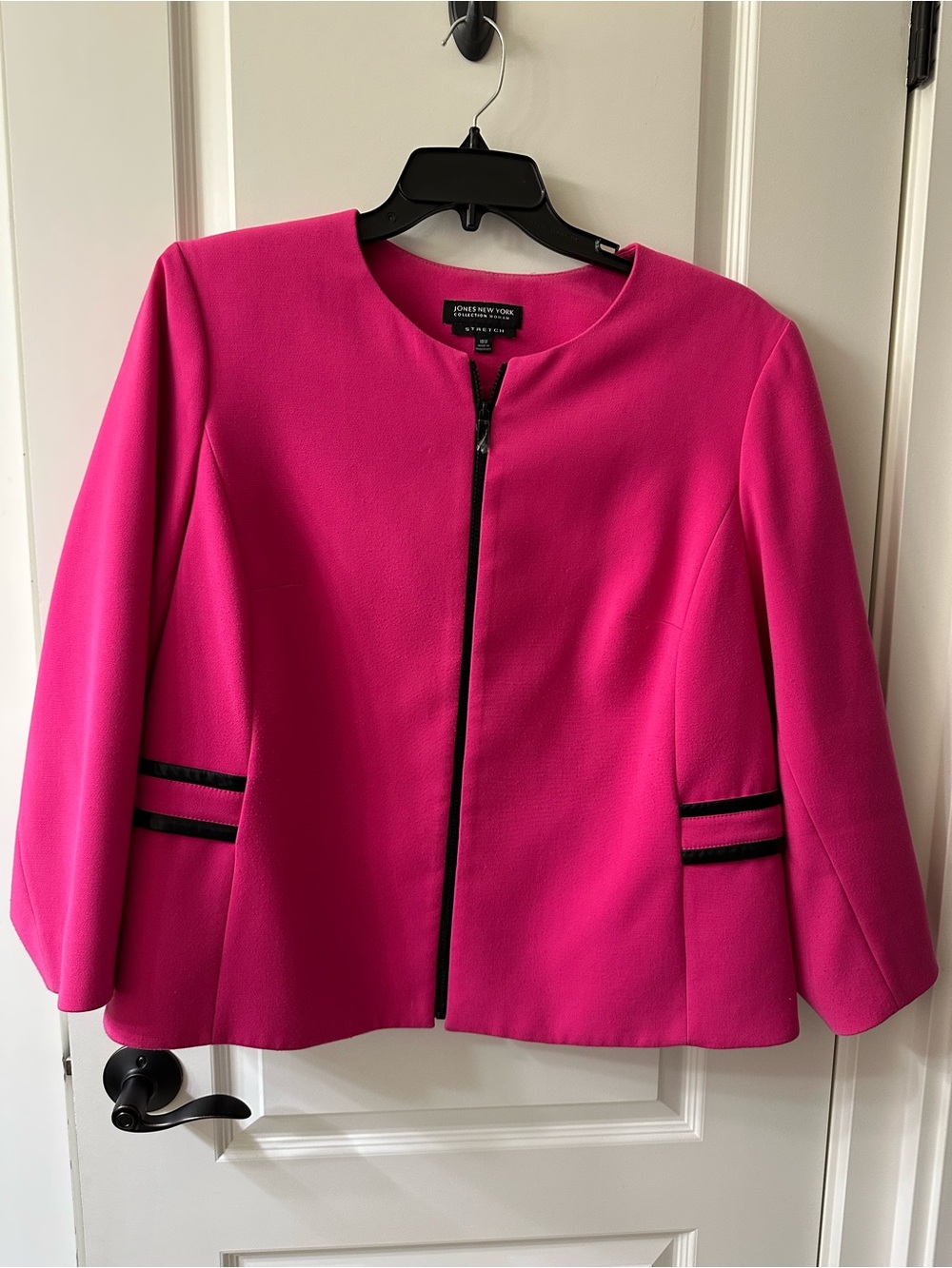 Jones New York Hot Pink Zip-Front Collarless Jacket with Black Trim